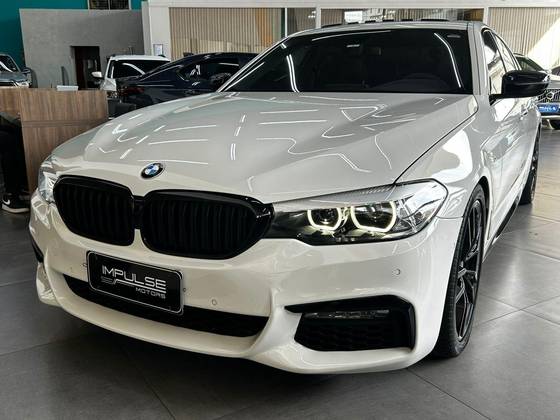 BMW 530i 2.0 16V TURBO GASOLINA M SPORT AUTOMÁTICO BMW 530i 2.0 16V TURBO GASOLINA M SPORT AUTOMÁTICO
